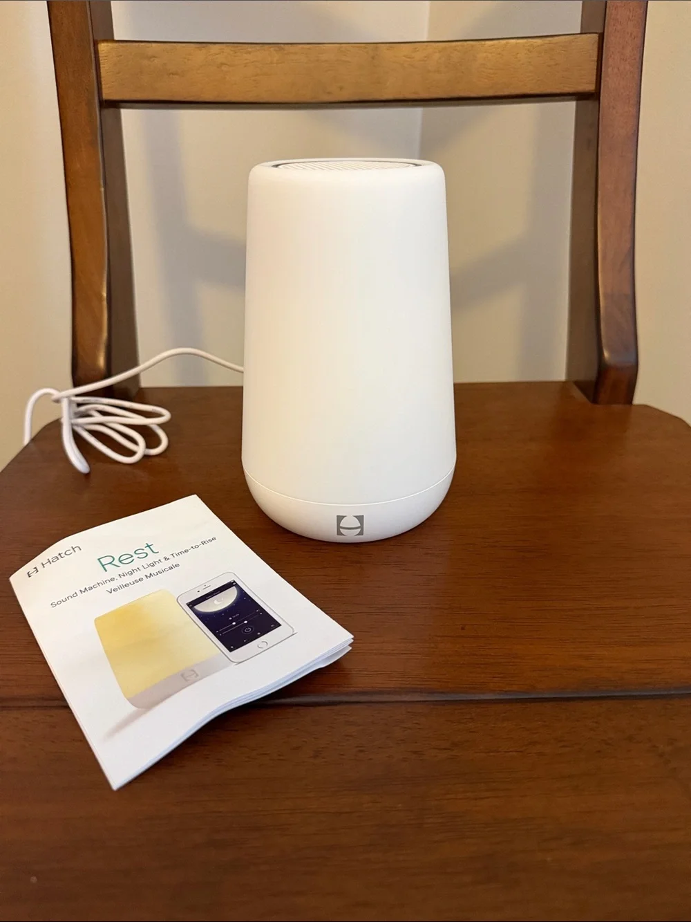 Hatch White Ambient Sound & Light Machine - Picture 2 of 3